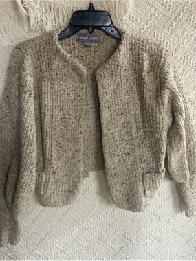 Casual Corner Neutral Structured cropped Speckled Knit Cardigan in Cream-Tan